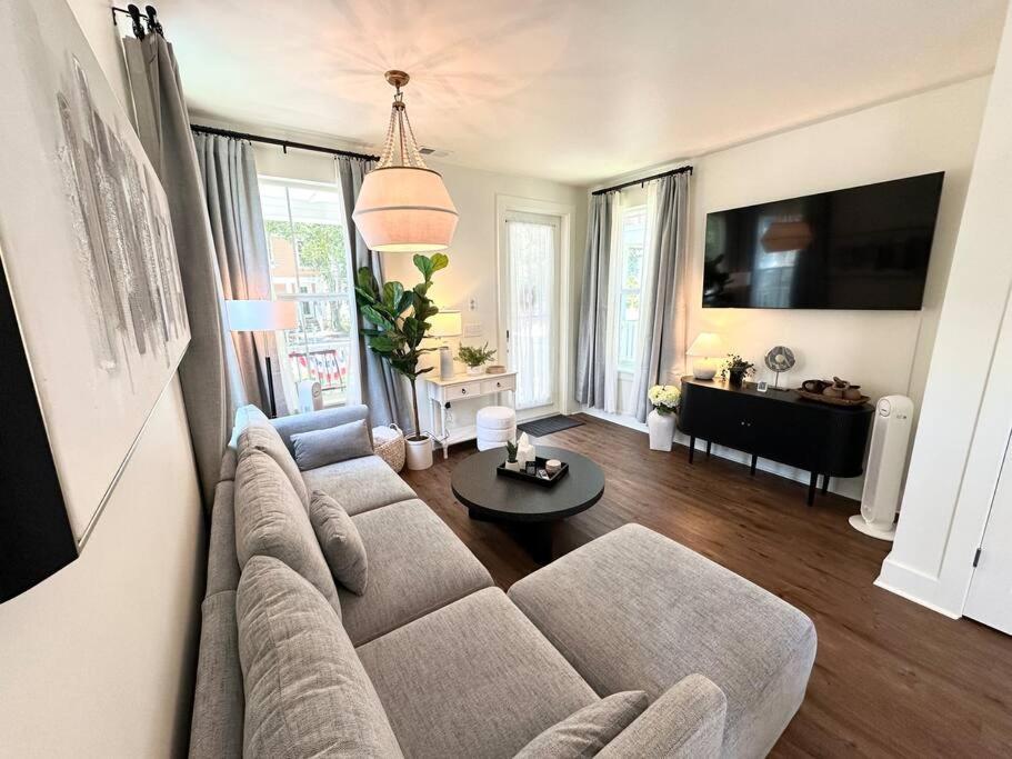 Cute And Cozy Comfy Birds Junior Cottage - 1 Mile To Dwntn Ocean Springs, Near Beach With Golf Cart المظهر الخارجي الصورة