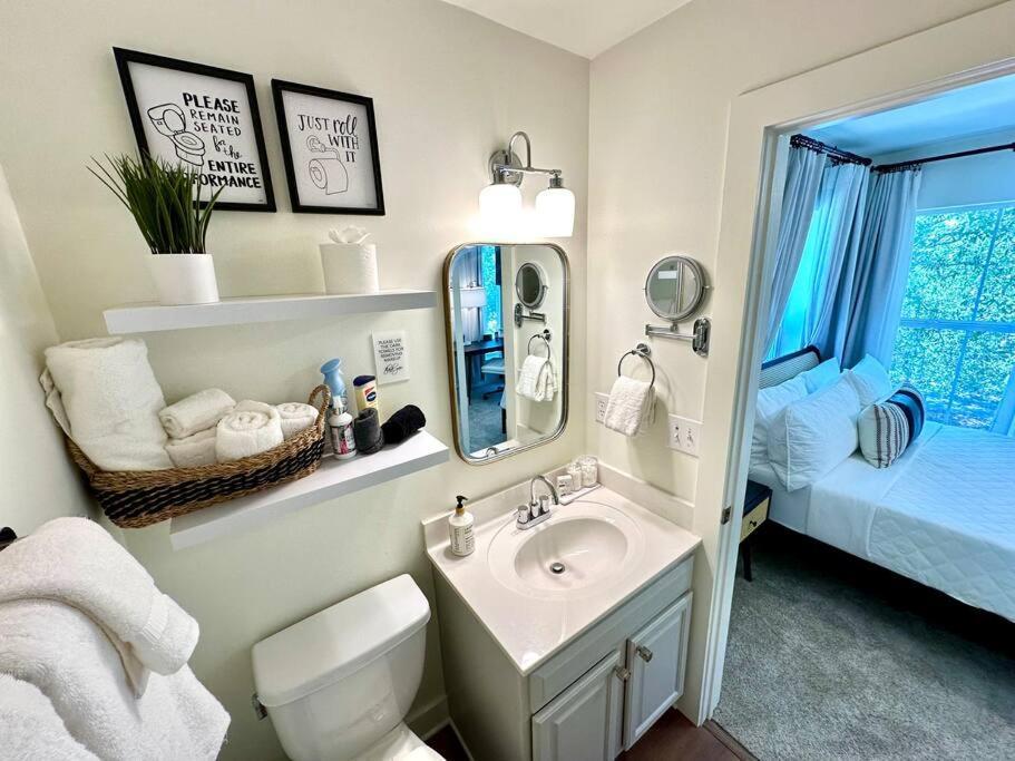 Cute And Cozy Comfy Birds Junior Cottage - 1 Mile To Dwntn Ocean Springs, Near Beach With Golf Cart المظهر الخارجي الصورة